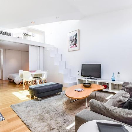 Apartamento De Diseno De Lujo En Lavapies Alquiler Temporal Madrid Esterno foto